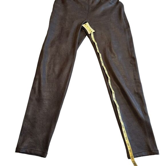 Karen Kane brown faux suede reptile pull on leggings size M - Picture 8 of 8